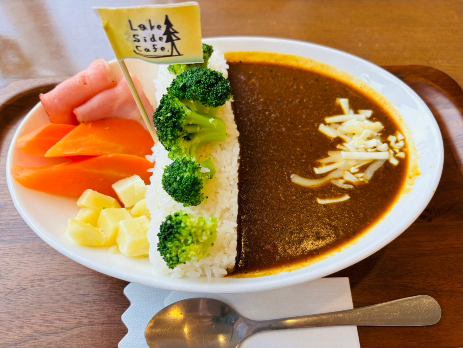 宮ケ瀬湖のダムカレー