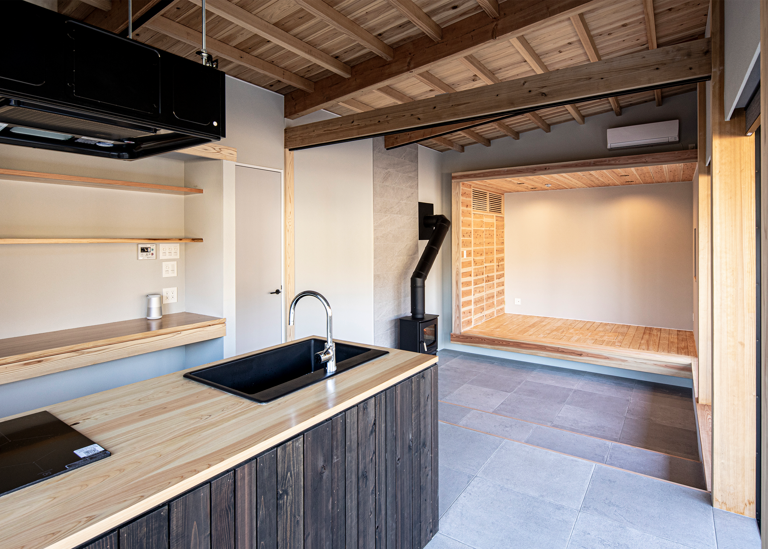 相模原・青野原　建築家自らが暮らす、理想のセカンドハウスへのご招待【4/18 先着限定4組様】