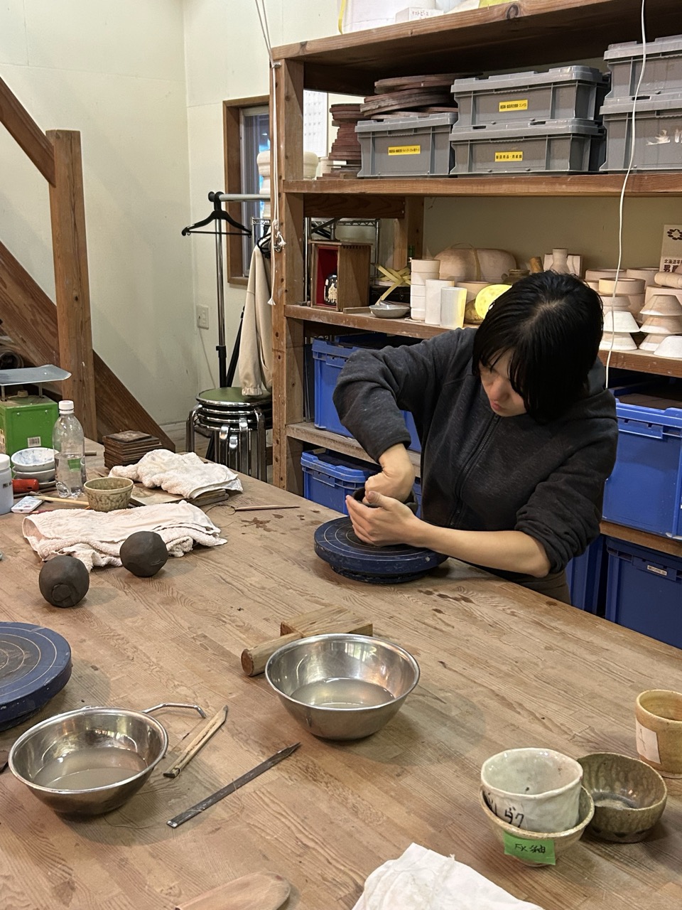 MOKKEJAから車で12分。陶釉舎さんで初めての手捻りに挑戦してきました