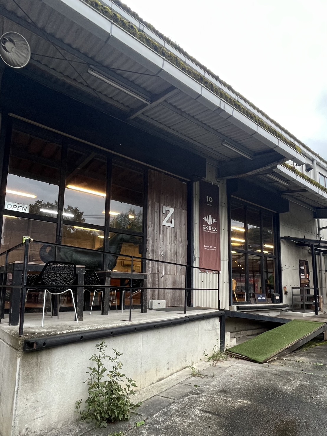 青野原のカフェ ZEBRAコーヒー 外観